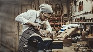 A Quarter Of UK Tradesmen Booked-Up Into 2023, Says Wickes Boss