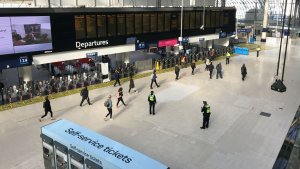 Rush-Hour Commuters ‘Nervous’ After PM Eases Lockdown Measures