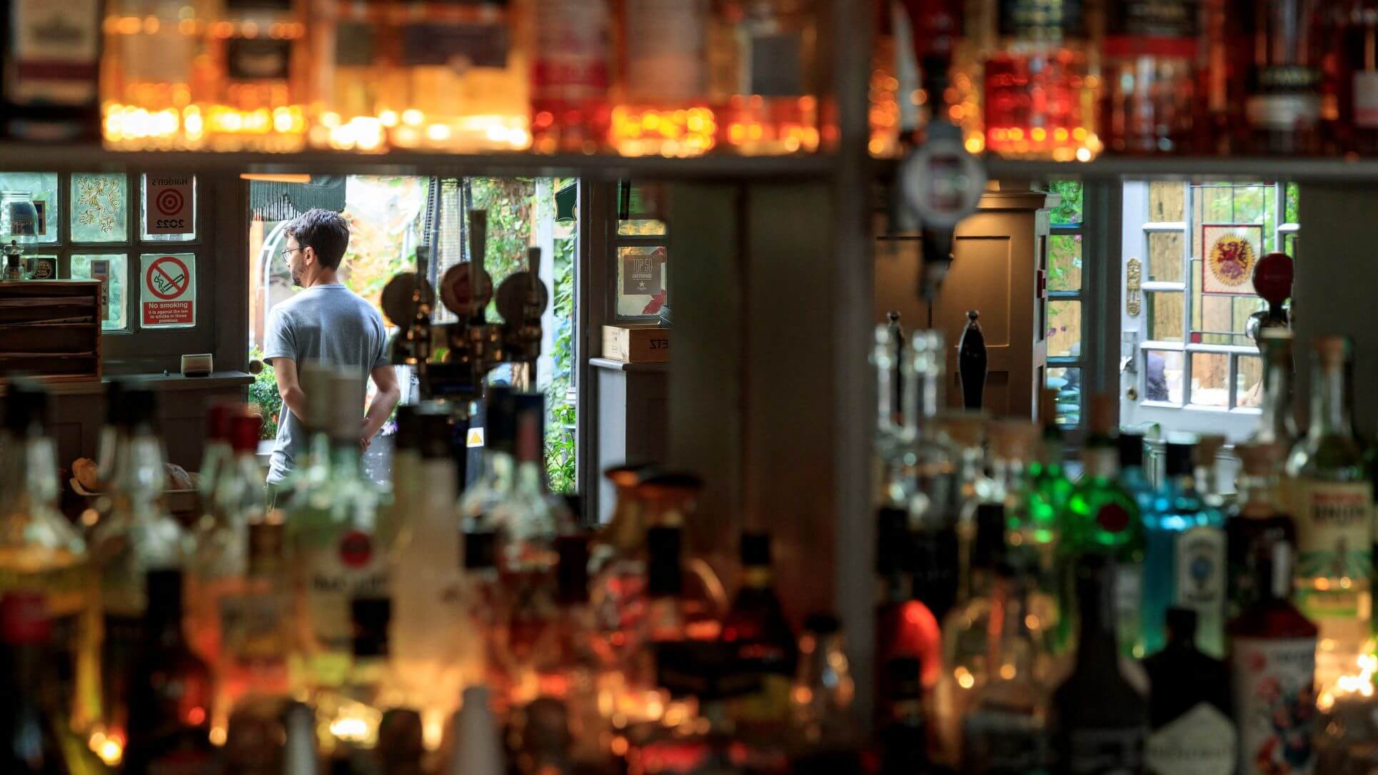 Last Orders: UK Pubs Brace For Mass Closures As Energy Costs Soar