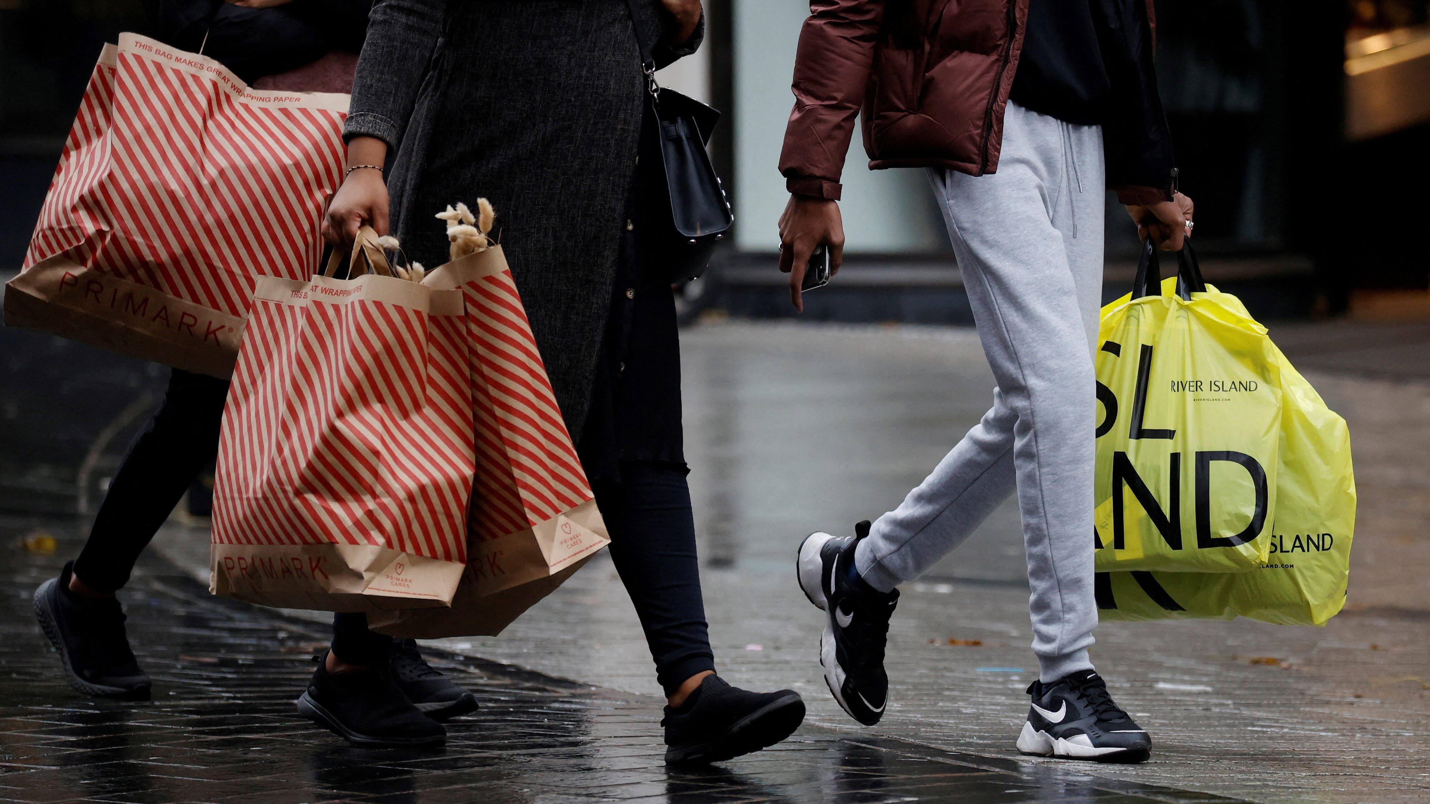 UK Consumers Slow Spending In May As Rising Food Costs Bite