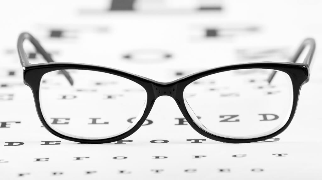 Tips On Choosing The Perfect Eyeglasses For You Minutehack