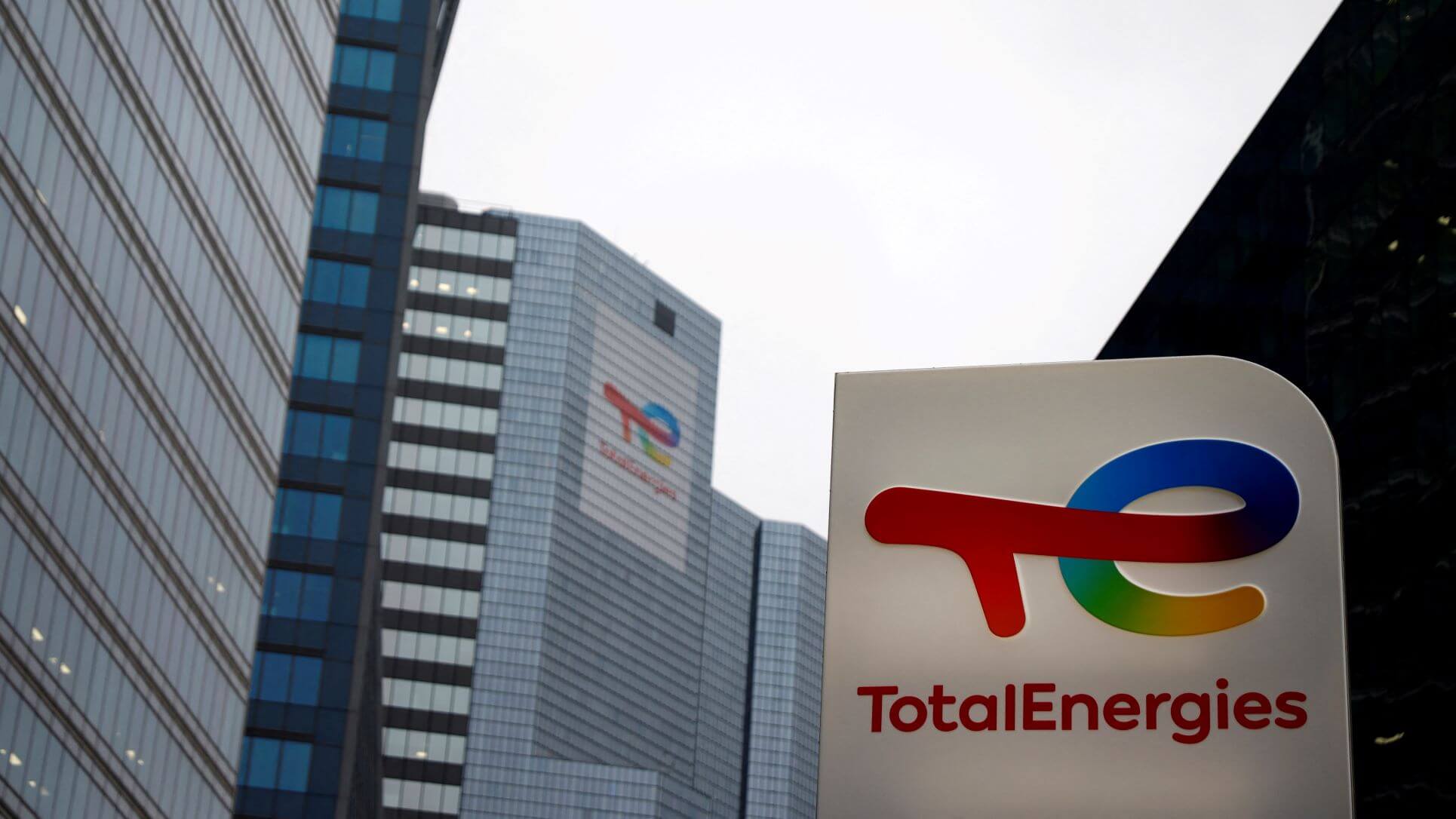 corporate-ties-to-russia-uprooted-as-sanctions-tighten-minutehack